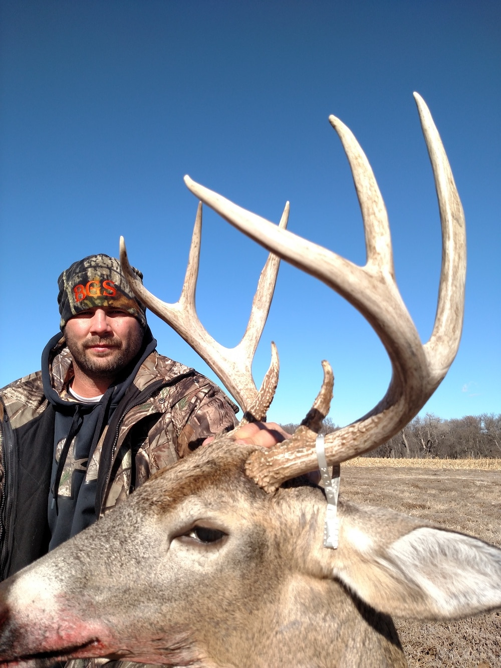 Nebraska Hunting Trips | Free Range Whitetail Mule Deer