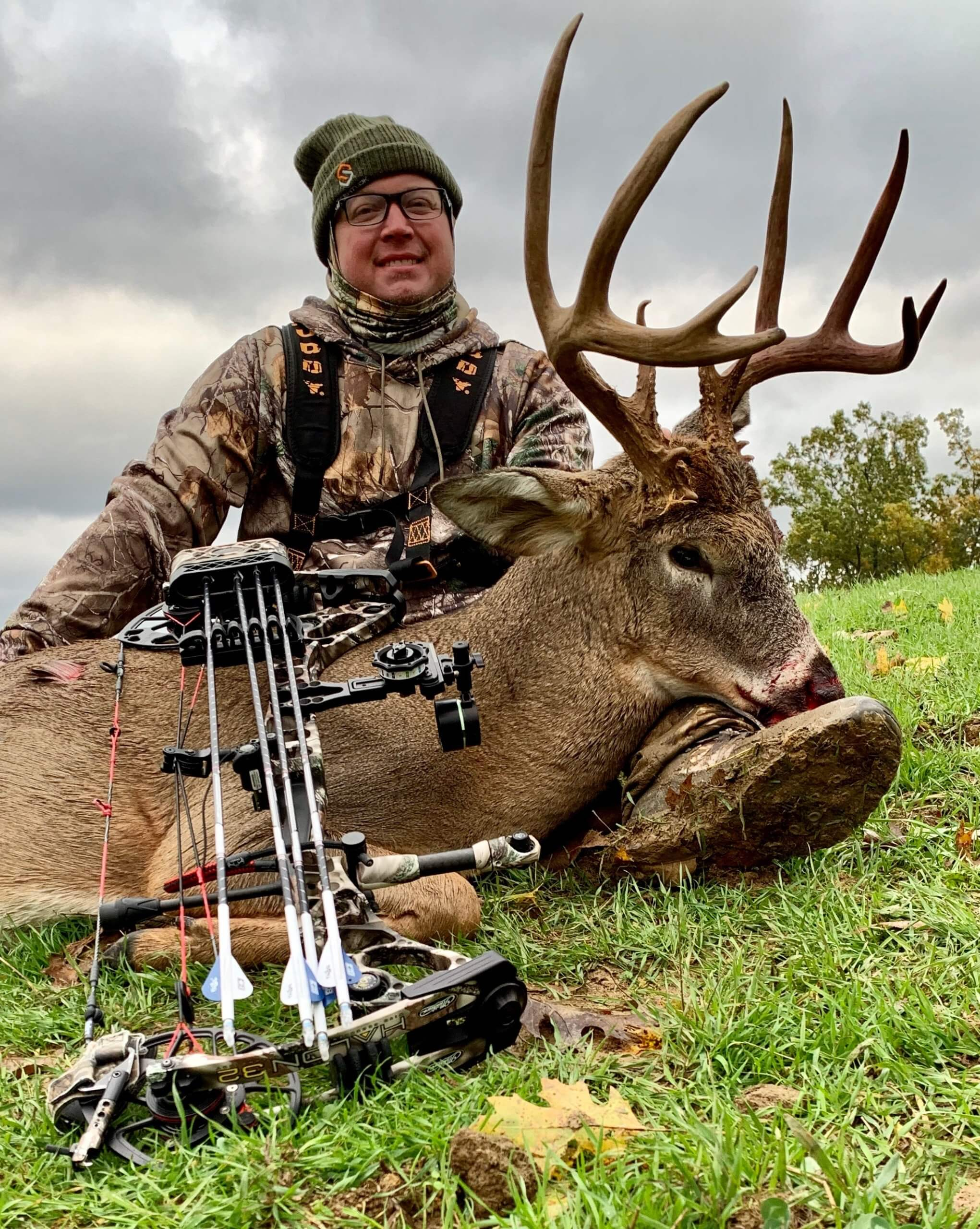 Outfitted Kentucky Trophy Whitetail Hunting Guide