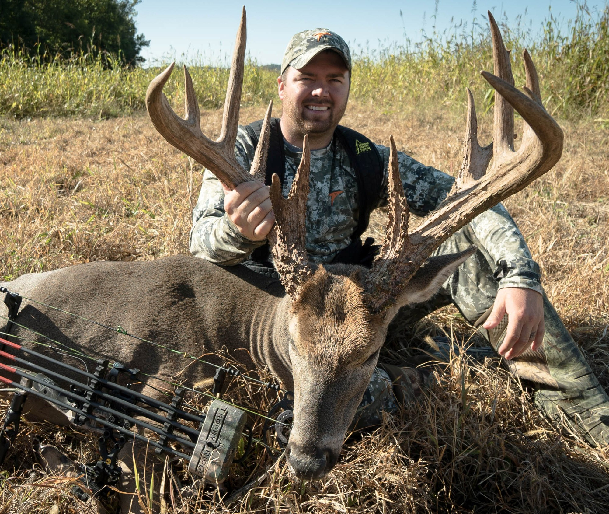 Kentucky Bowhunter Kills Giant Buck That Had Vanished 2
