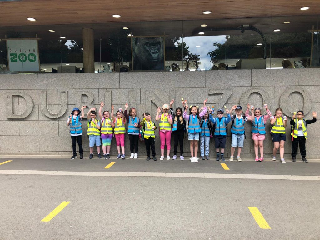 Primary Class Going To The Dublin Zoo - Holy Family School For The Deaf Cabra